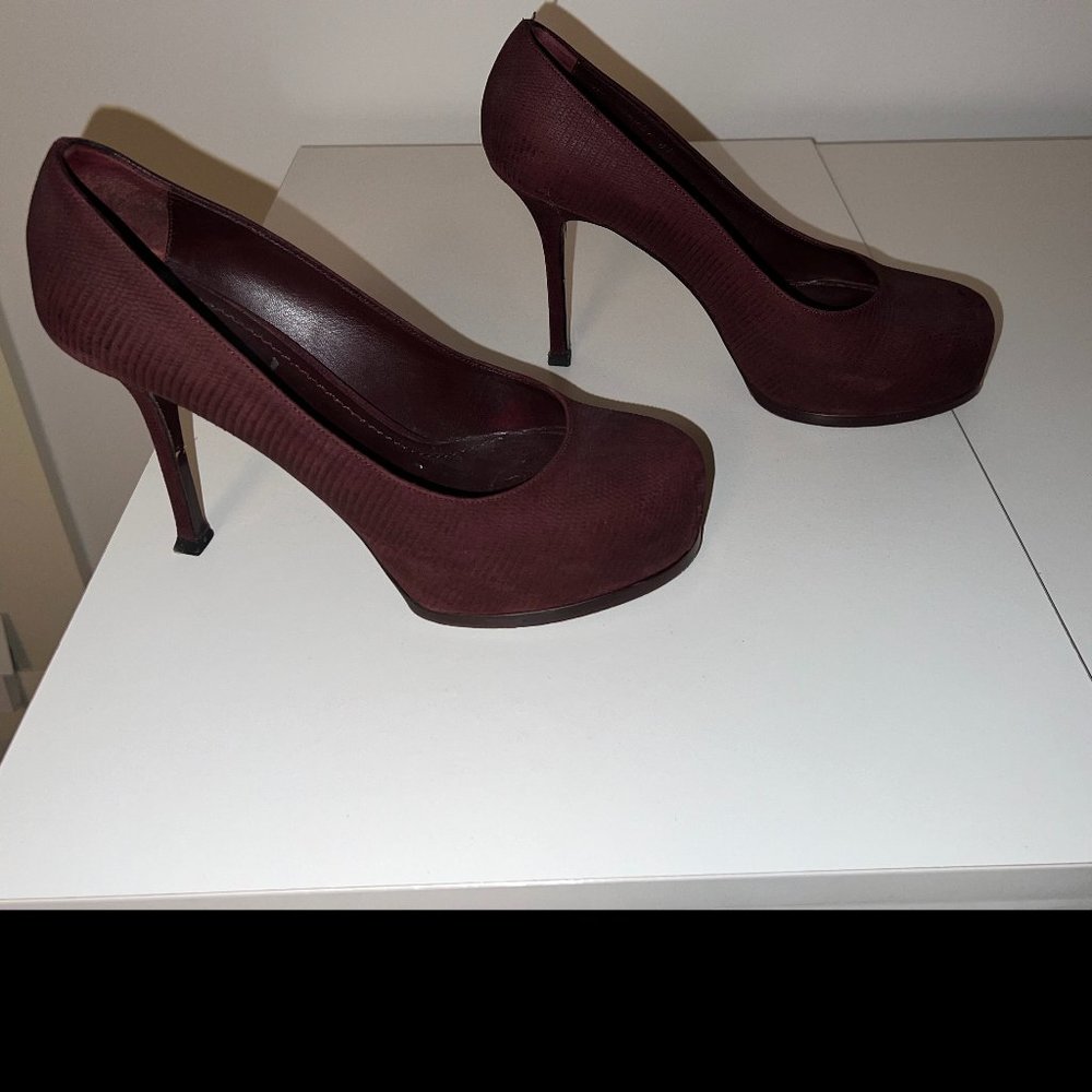 Authentic Yves Saint Laurent Tribute Maroon Pumps